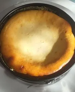 Photo 3 from Cheesecake (opens in a new tab)