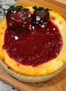 Photo 5 from Cheesecake (opens in a new tab)