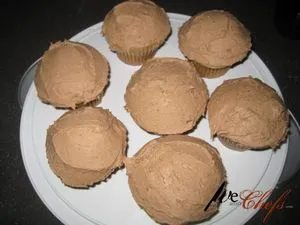 Chocolate Cream Cheese Frosting (opens in a new tab)